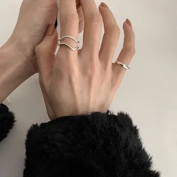 Волновое двухслойное пръстен жена просто нишевое дизайнерско решение вегетариански кръг нерегулярная метална линия за отваряне регулируема хвостовое пръстен