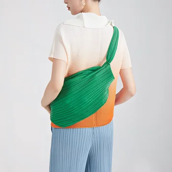 Miyake Плиссированная основа, чанта за през рамо в стил Жокера, Корейската ежедневна чанта в стила на Жокера, модни брандираната чанта, чанта през рамо за жени