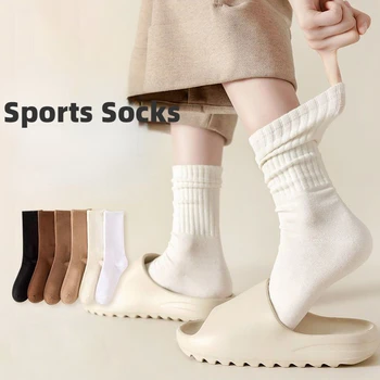 Спортни чорапи, дишащи и удобни абсорбиращи потта от дамски чорапи със средна дължина, на вертикални райета за есен-зима, универсални