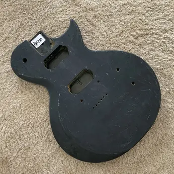 Електрическа китара черен цвят корпус на китара LP, звукосниматели HH, Низ От повреди при креплении болтове и мръсотия AB310