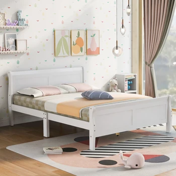 Бяла дървена легло-платформа в реален размер с таблата и дървена лента за мебели за спалня на закрито