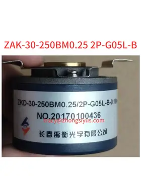 Използван енкодер ZAK-30-250BM0.25 2P-G05L-B тестван нормално функционира правилно