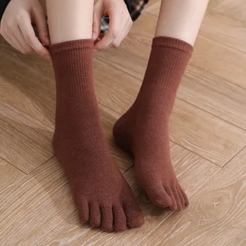 3 Чифта Женски Вълнени чорапи от домакинството е заек вълна с Чорапи в стил Ретро Harajuku, Есенно-зимни Термоноски, Меки Топли Вълнени чорапи с Кроличьим Надолу по Пръстите на краката
